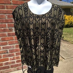 Forever 21 patterned top